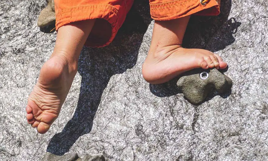 Barefoot Rock Climbing: Will You Cope? Screenshot 13 2