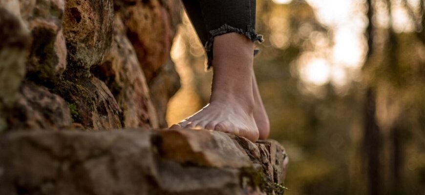 Barefoot Rock Climbing: Best Guide & Recommendations