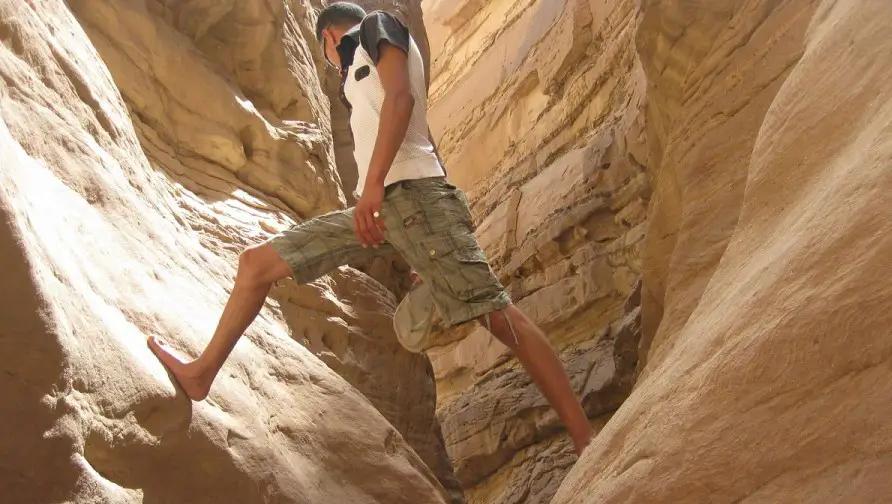 Barefoot Rock Climbing: Will You Cope? Screenshot 6 1