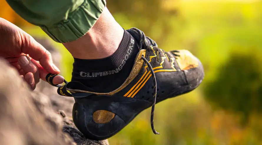 Do You Wear Socks with Climbing Shoes? Best Advices Screenshot 13 5