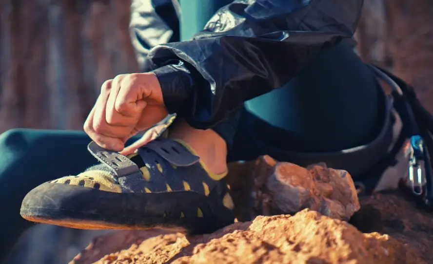 Do You Wear Socks with Climbing Shoes? Best Advices Screenshot 14 4