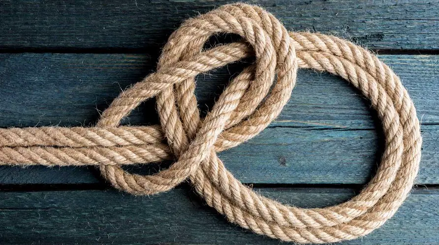 Is The European Death Knot Safe? img