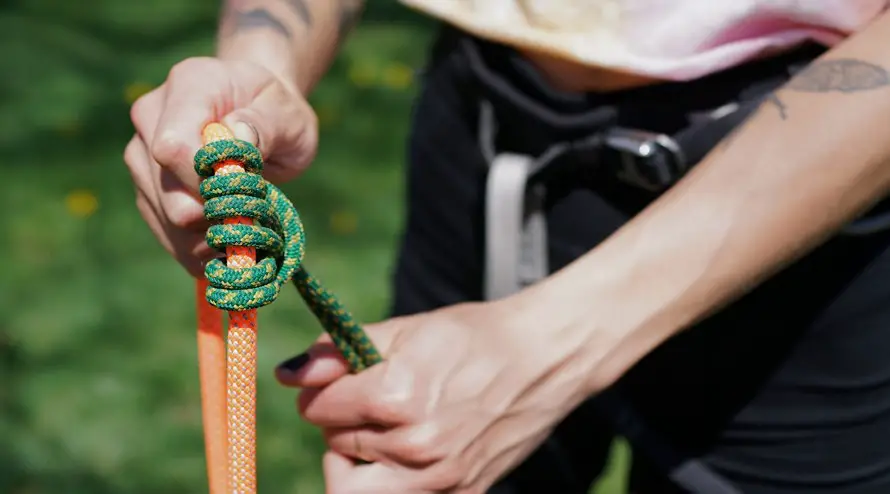 Is The European Death Knot Safe? safety knot