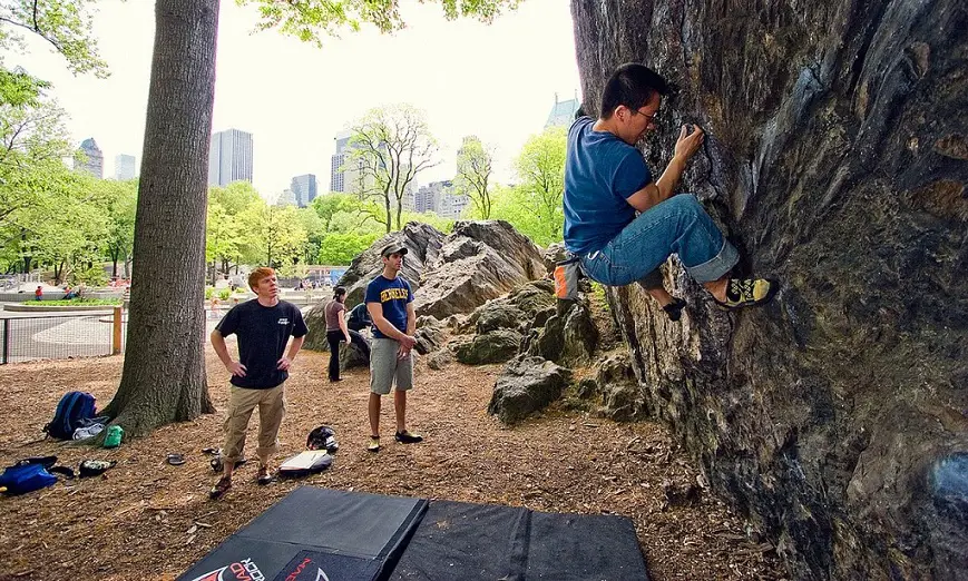 Is Bouldering Dangerous: The Risks Rat rock 1 011