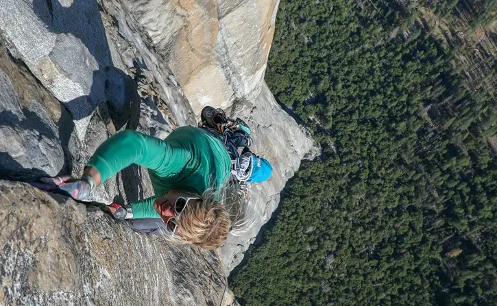 Sport Climbing VS. Trad: Comparison Of Styles img 15