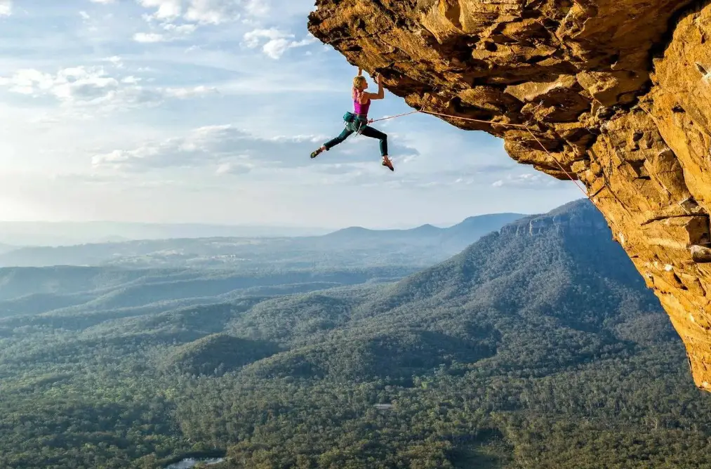 Sport Climbing VS. Trad: Comparison Of Styles img 9 1