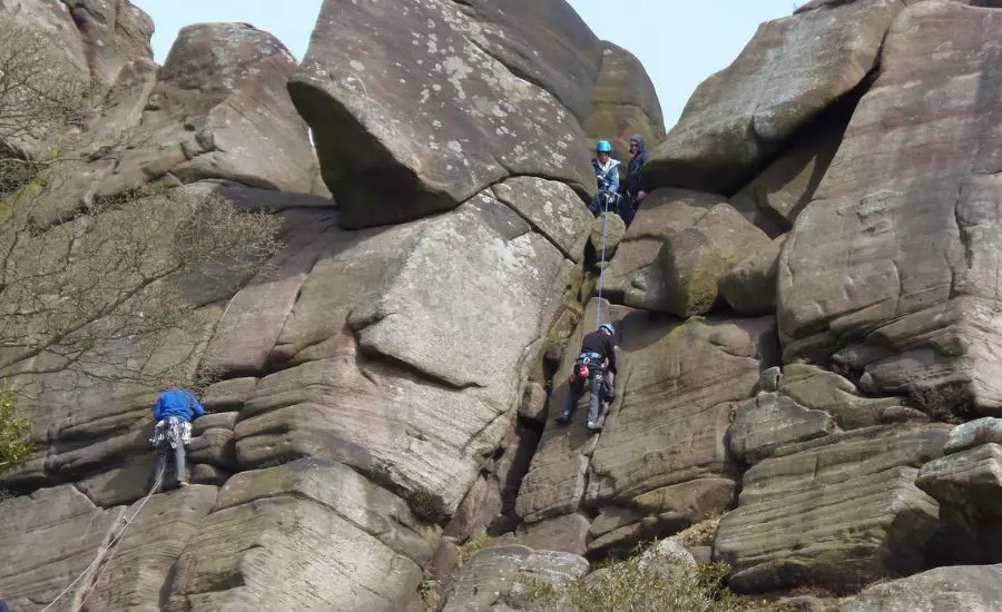 What is lead climbing: a full breakdown What is lead climbing 4