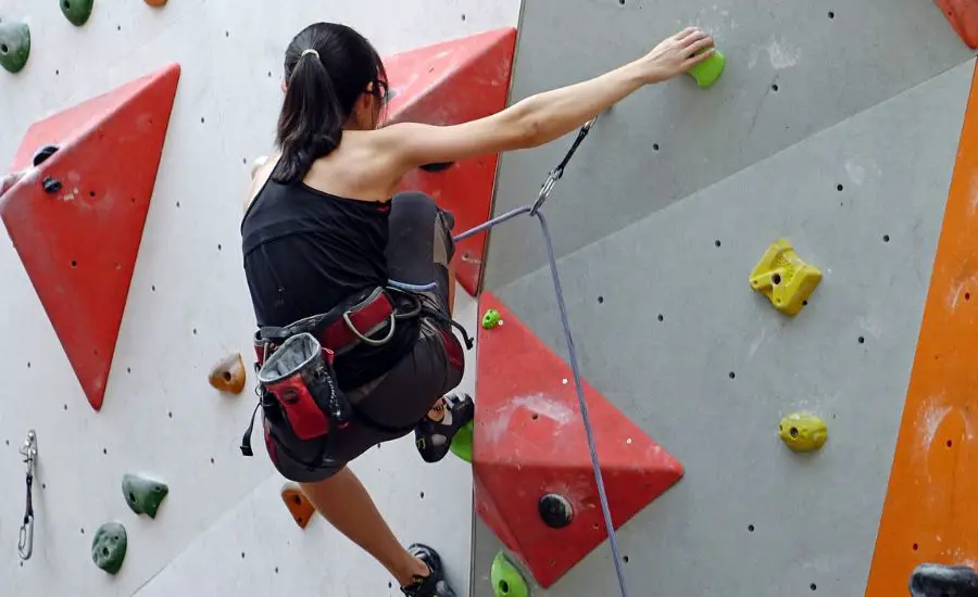 What to wear climbing: a detailed guide iphone11userguide 5
