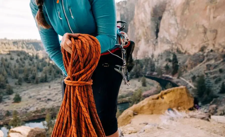 how to coil climbing rope