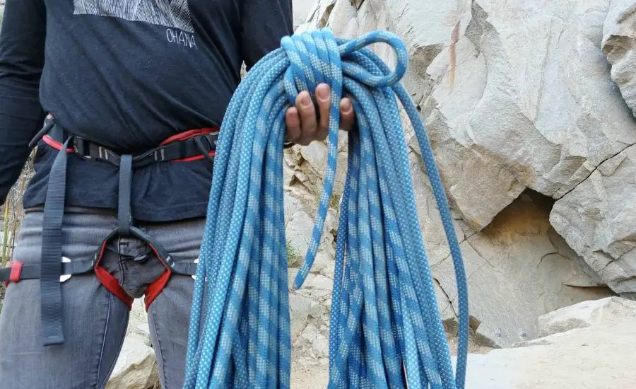 Unraveling the skill: how to coil climbing rope? bestusaclimbingguide 3